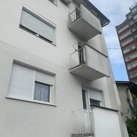Apartment Lana *