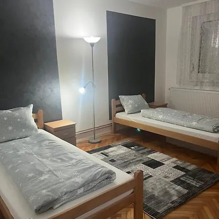 Lana Apartment